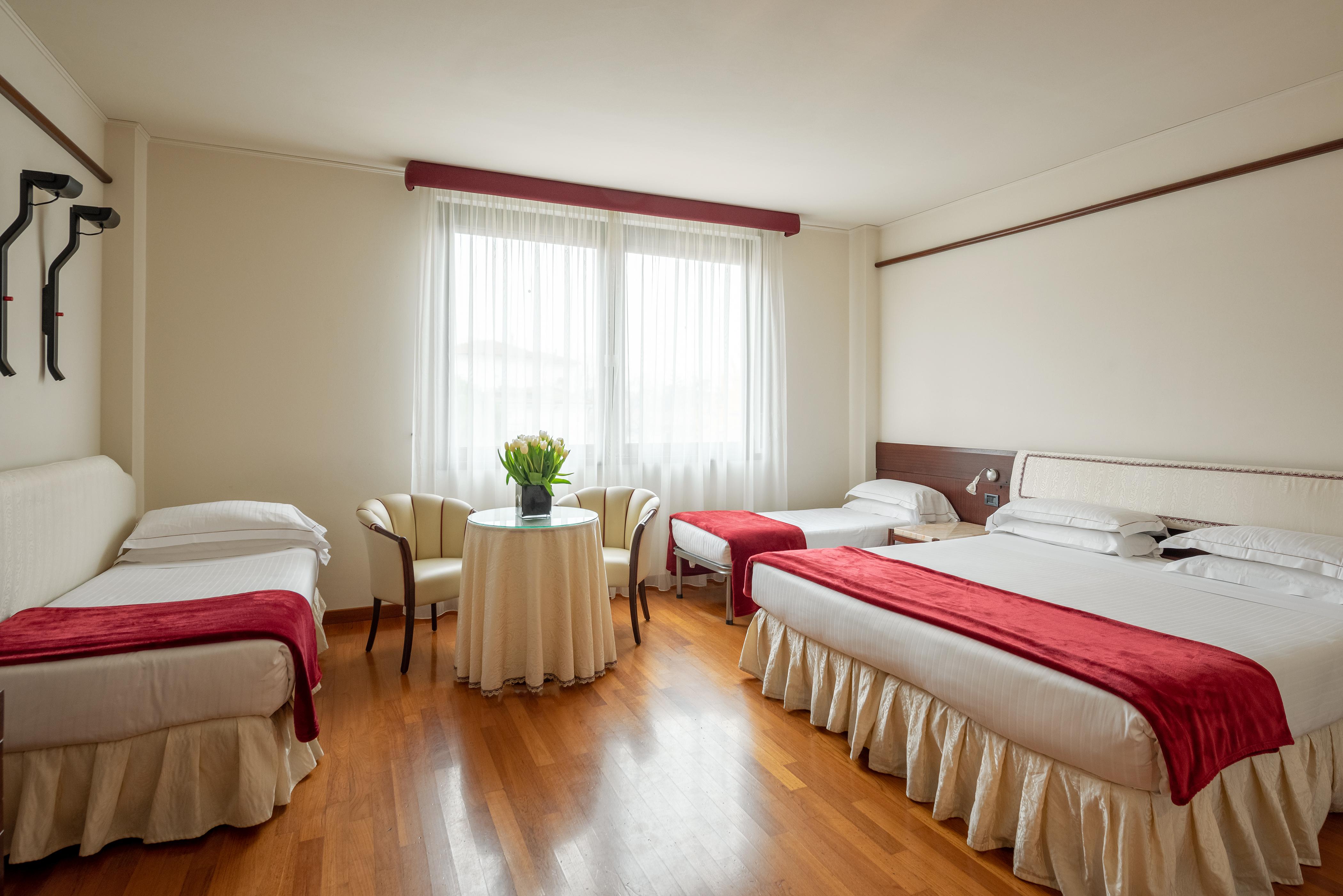 Hotel Leopardi Verona Esterno foto