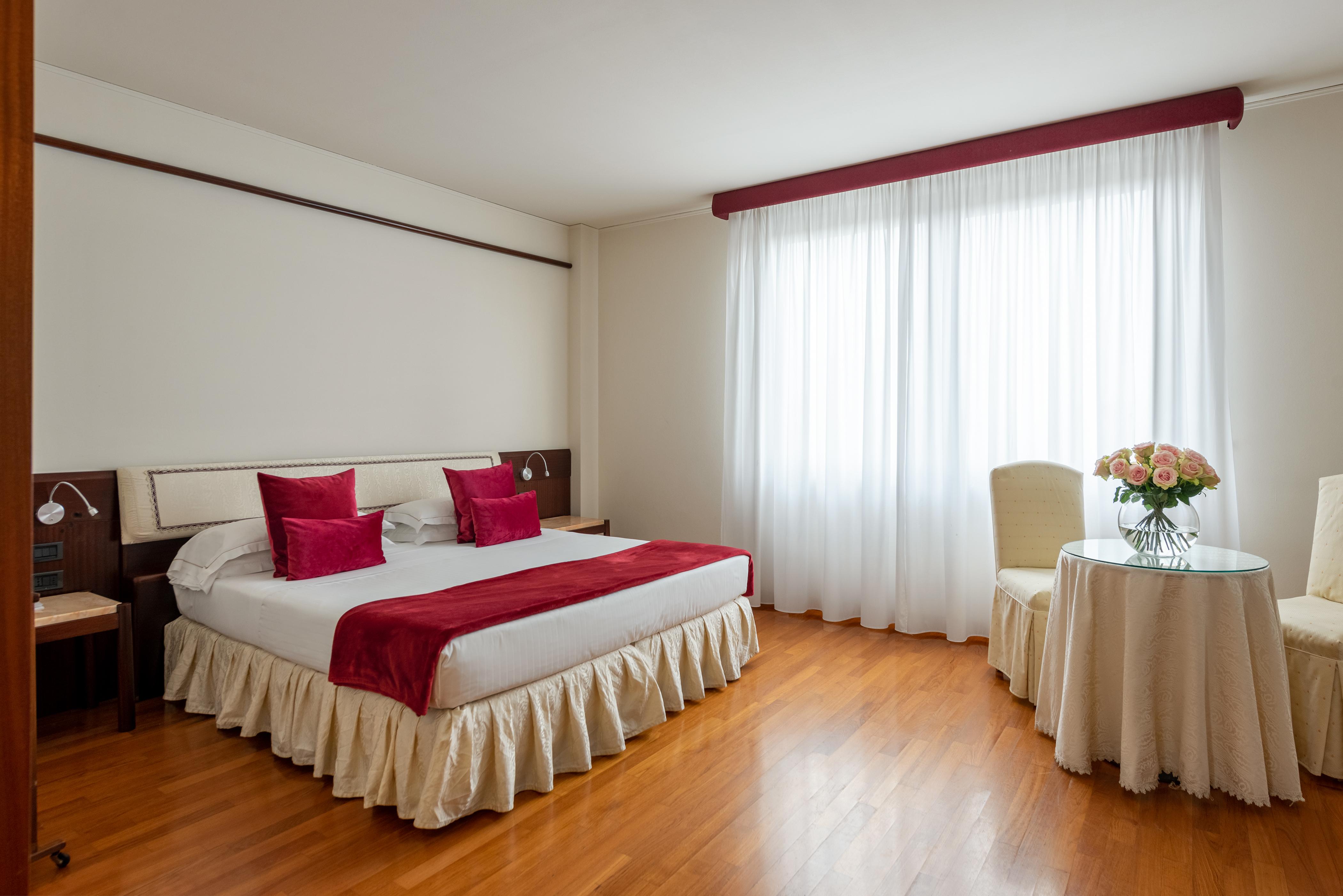 Hotel Leopardi Verona Esterno foto